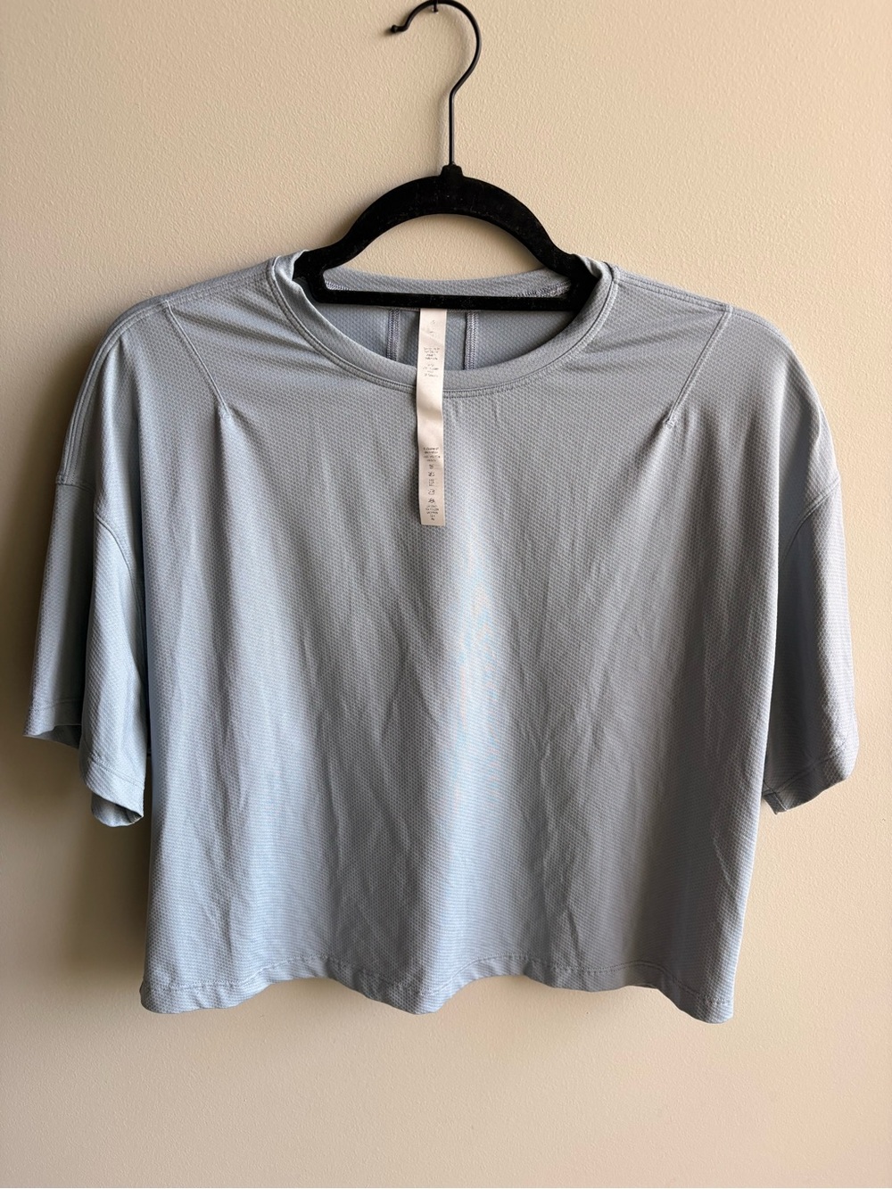 Lululemon Light Blue Cropped Short Sleeve Top